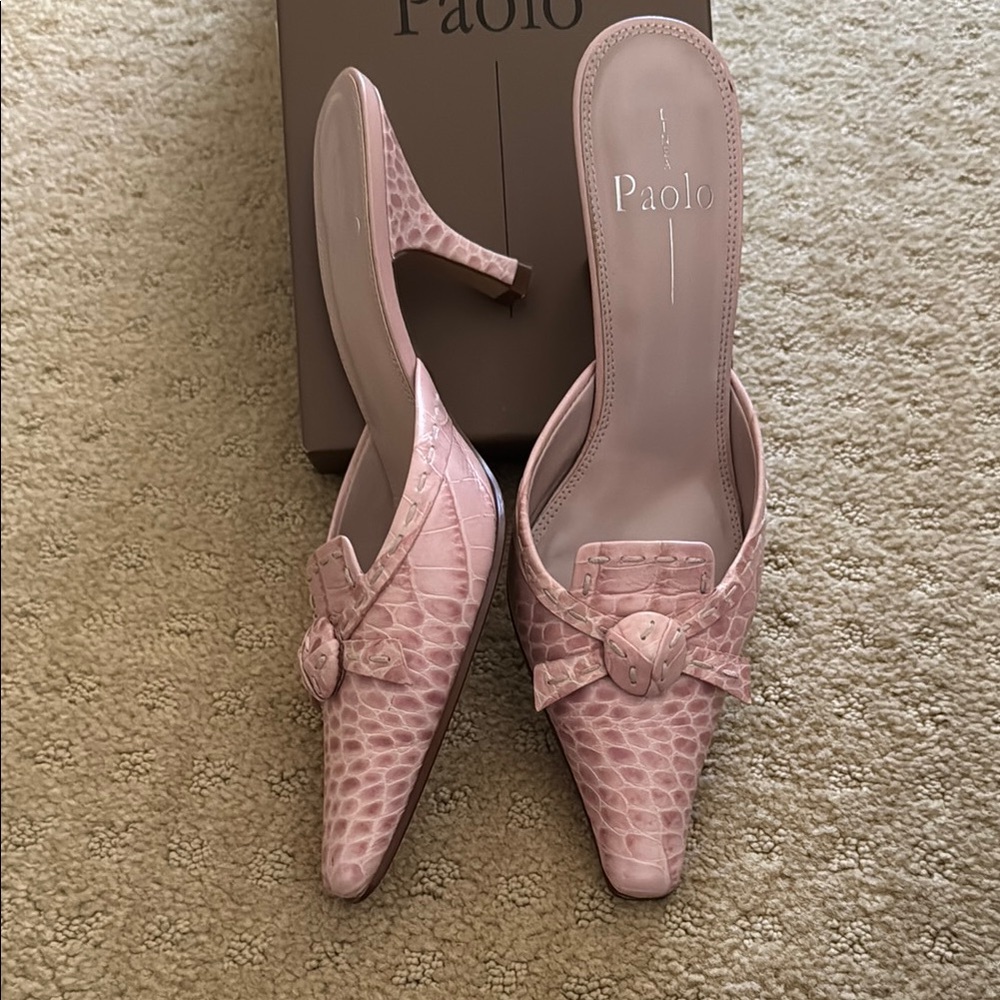 Paolo Pink Kitten Heel Mules with Woven Texture
